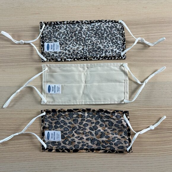 NWOT Set of 3 Old Navy Triple-Layer Cloth Pleated Face Masks for Adults - Picture 5 of 8